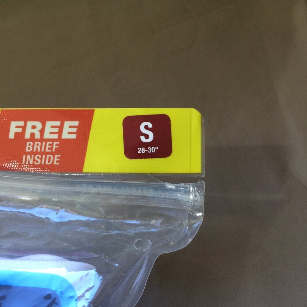 NEW Hanes Mens Briefs White Classic Tagless 100% Cotton Size Small - Picture 4 of 5